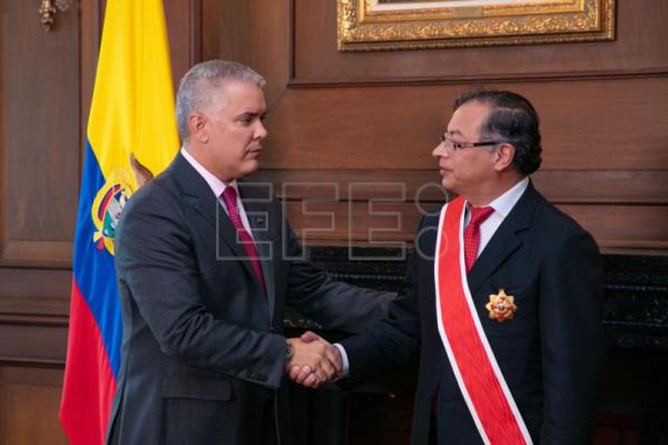  COLOMBIA INVESTIDURA – Petro llega a la Presidencia colombiana con incógnitas en el gabinete ministerial