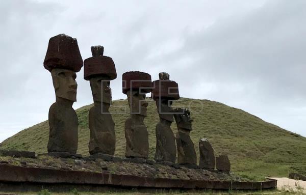 La isla de Pascua vuelve a abrirse tras dos años asfixiada por la covid-19