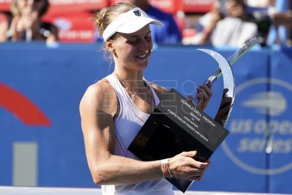 Samsonova remonta a Kanepi y conquista el torneo de Washington