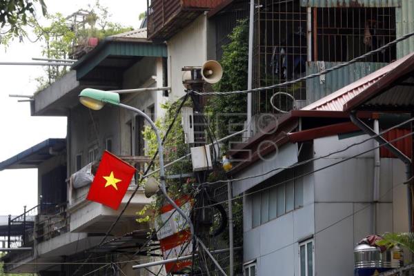 Los altavoces de propaganda vuelven a las calles de la capital de Vietnam