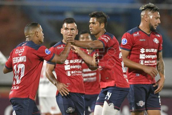  FÚTBOL BOLIVIA – Wilstermann prohíbe a medios informar sobre táctica y alineación de su equipo