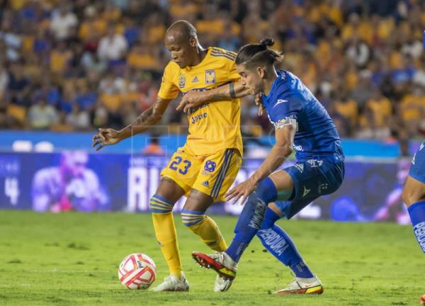 El Necaxa empata con los Tigres y les impide saltar al liderato en México