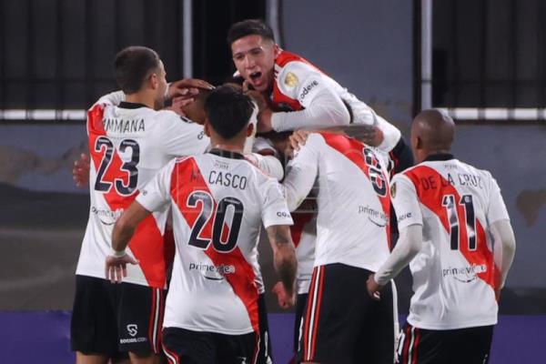  FÚTBOL ARGENTINA – River golea con autoridad y Boca logra un triunfo in extremis