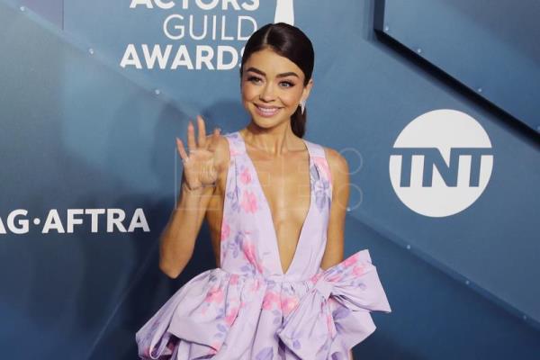  SARAH HYLAND – Sarah Hyland, de Modern Family, se casa tras esperar 3 años por la pandemia