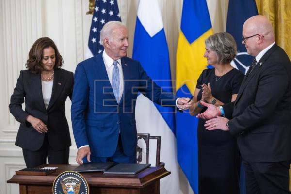 Biden ratifica el apoyo de EE.UU. a la adhesión de Finlandia y Suecia a la OTAN
