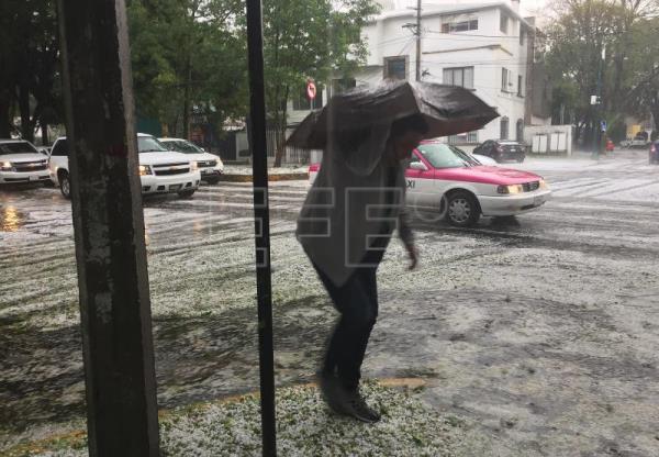  MÉXICO LLUVIAS – México pronostica lluvias intensas y granizadas en 13 estados del país