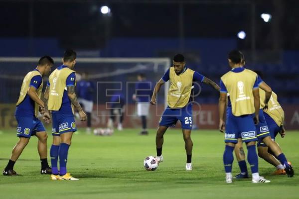  FÚTBOL ARGENTINA – El Rosario Central de Tevez cae por 0-3 ante Central Córdoba