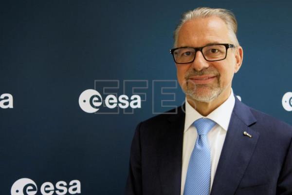  EUROPA ESPACIO – La ESA quiere astronautas europeos en la Luna «antes del fin de esta década»