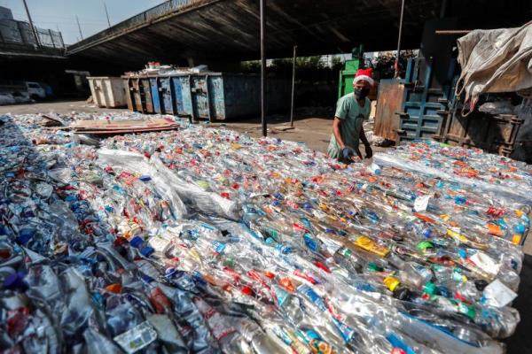 Las cooperativas tiran del negocio del reciclaje en Brasil