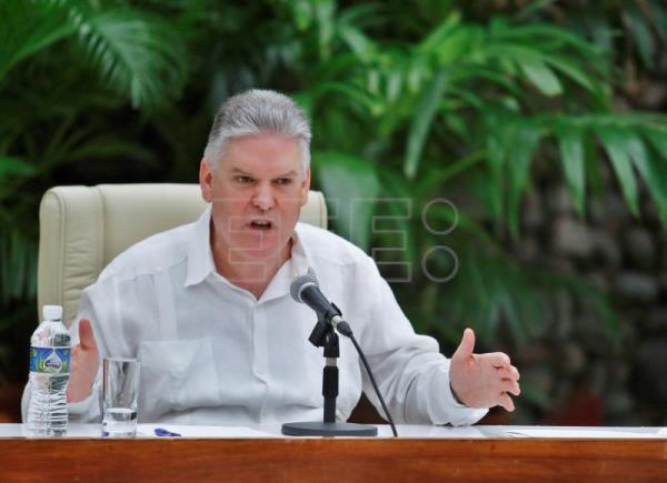  CUBA ECONOMÍA – El Estado cubano comienza este martes a vender dólares estadounidenses