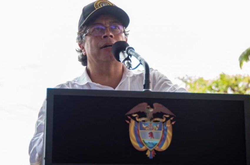  Presidente Petro cuestionó que falta dinero para implementar la paz total en Colombia