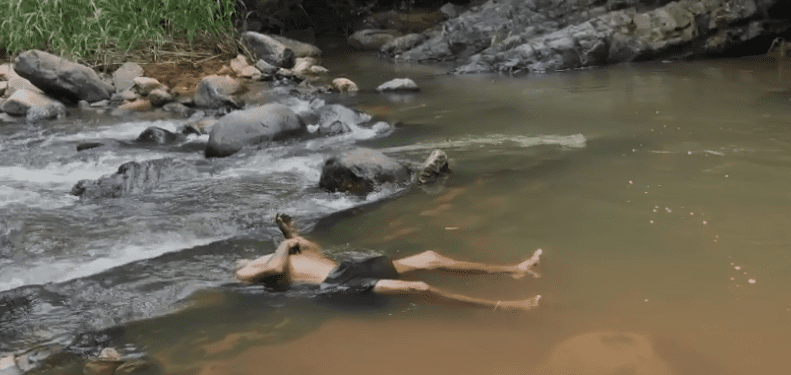  Localizan cadáver de hombre arrastrado por la quebrada La Aguatoca