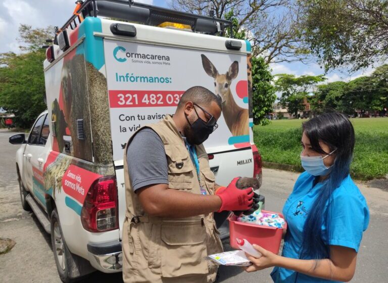  9 veterinarios y un biólogo acompañan la Ambulancia de Cormacarena que a la fecha a atendido2.400 animales