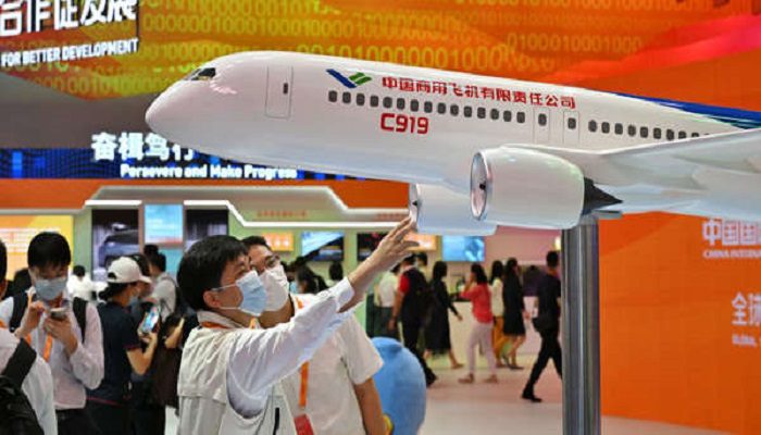  Fabricante de aeronaves chino COMAC obtiene 300 nuevos pedidos de avión C919
