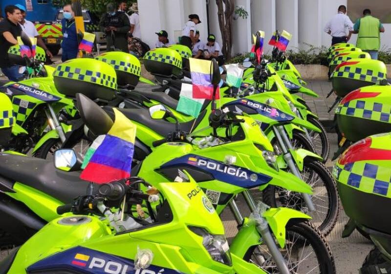  90 motos recibió la Metropolitana para que redoble los patrullajes en la ciudad