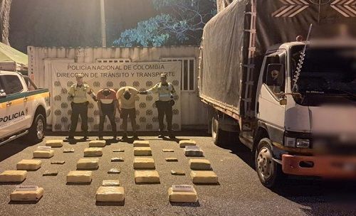  Capturaron dos hombres y decomisaron 100 kilos de marihuana en el túnel de Buenavista