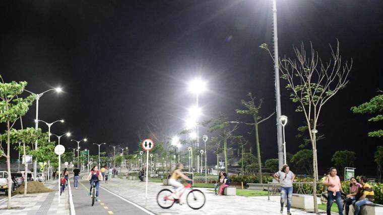  Alcalde dice tener 27 escenarios deportivos con iluminación led