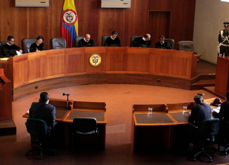  La Corte condenó a 2 exgobernadores de Guainía a prisión por corrupción.