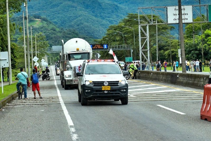  Caravana humanitaria transportó Oxígeno para Villavicencio en medio de la crisis por cierre de la vía a Bogotá.