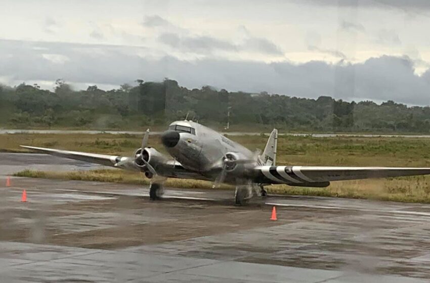  Avión Douglas DC-3 es el único que queda en operación y cubre rutas a Guainía, Vaupés, Vichada y Amazonas
