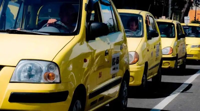  Señalan a taxista de realizar conductas obscenas delante de niñas estudiantes en el Pinilla