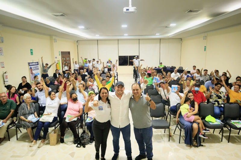  Comerciantes, representantes de agremiaciones y empresarios ofrecen respaldo al candidato a la Asamblea Humberto Gaitán