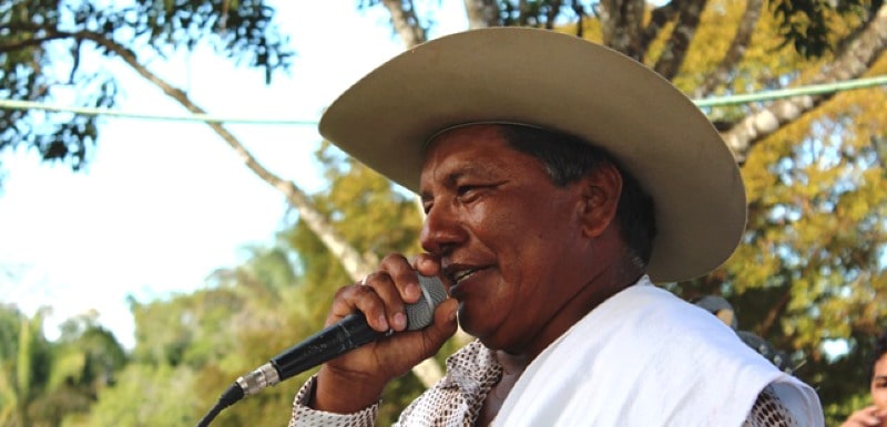  El cantante y compositor Aldrumas Monrroy entre otros artistas en las festividades de Montañas del Totumo