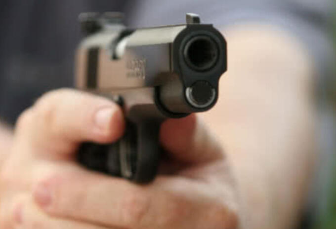  Hombre respondió a bala en requerimiento policial en Porfía