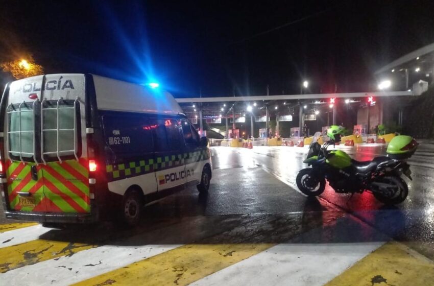  Piden presencia militar sobre la vía a Bogotá tras acciones terroristas