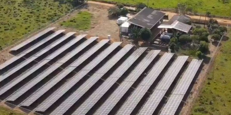  IPSE inauguró parque solar en Miraflores. El servicio de energía pasó a las 24 horas