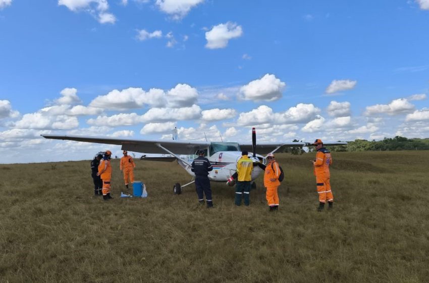  Avioneta Ambulancia se declaró en emergencia y aterrizó en potrero