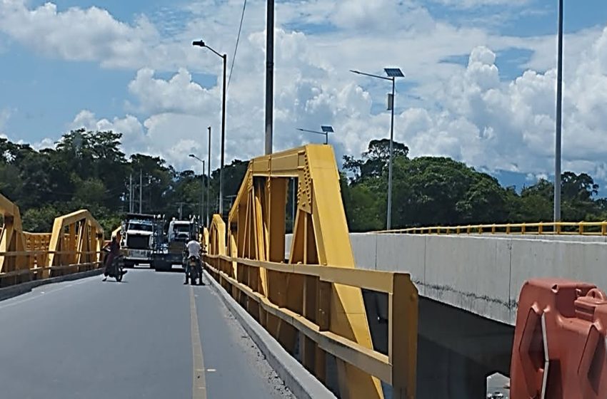  En servicio nuevo puente sobre río Guamal